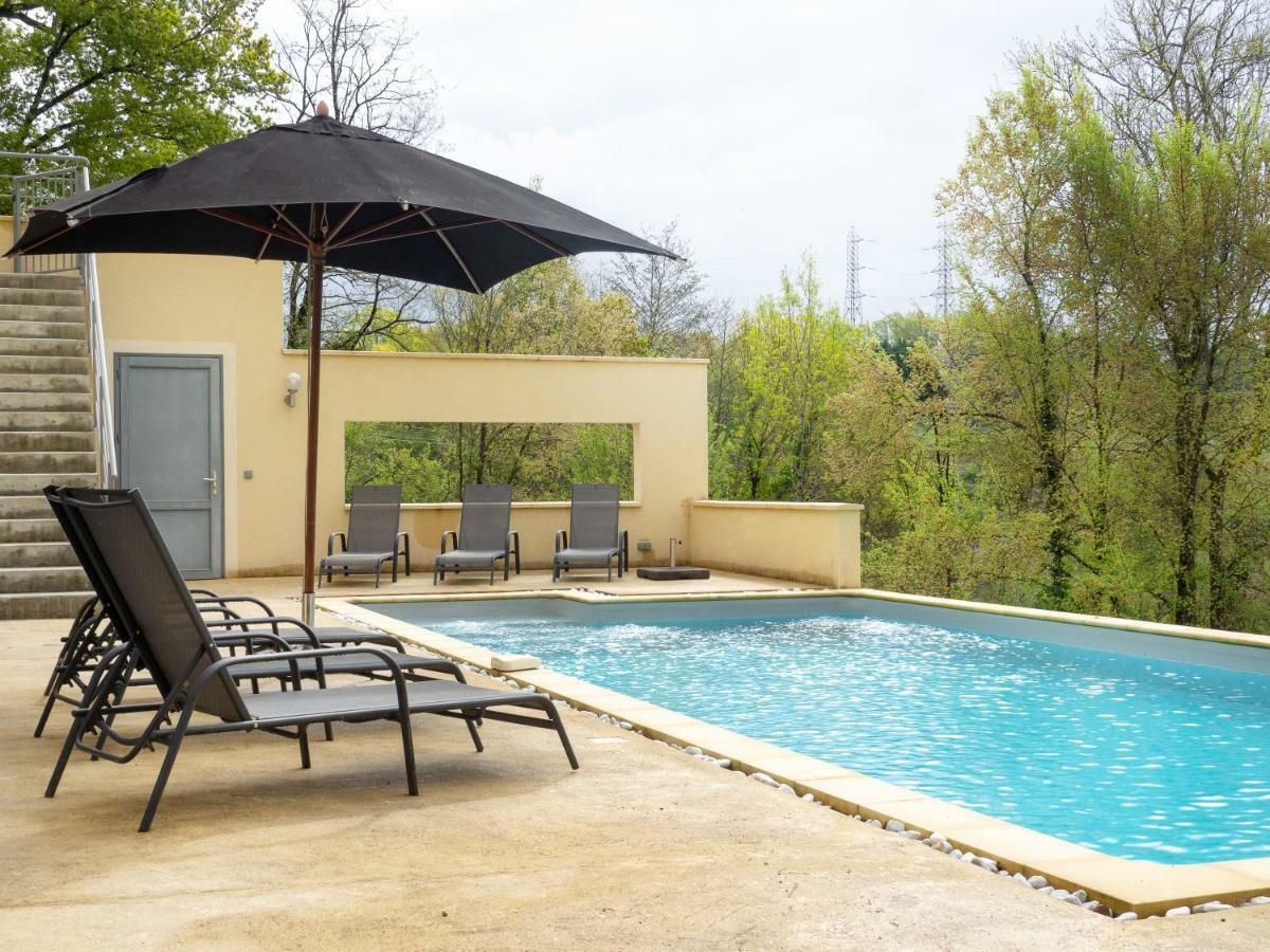 Chateau Les Merles Et Ses Villas Mouleydier Kültér fotó